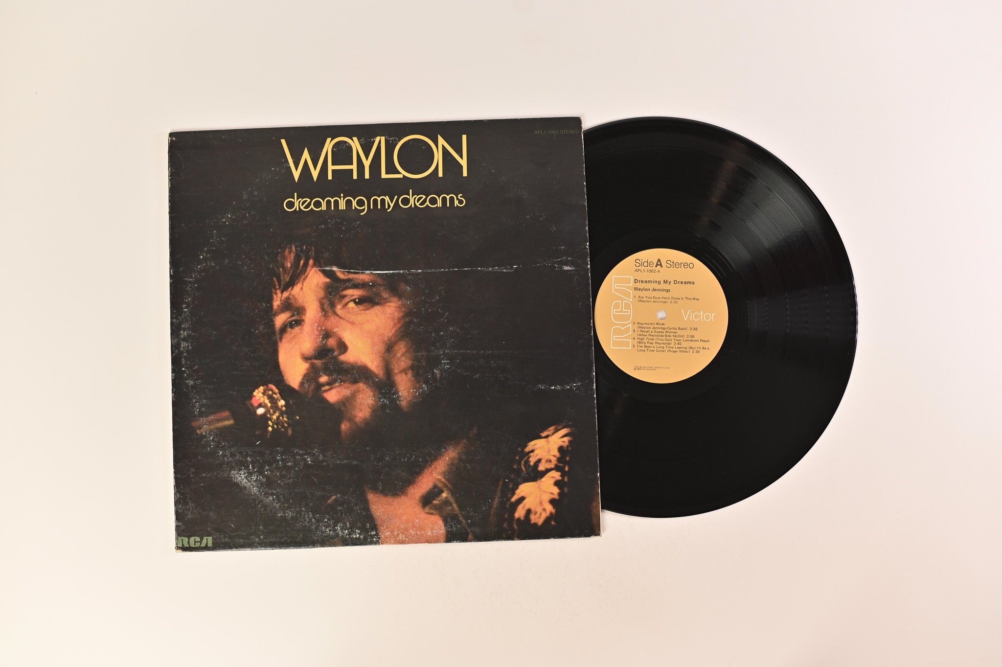Waylon Jennings - Dreaming My Dreams on RCA Victor