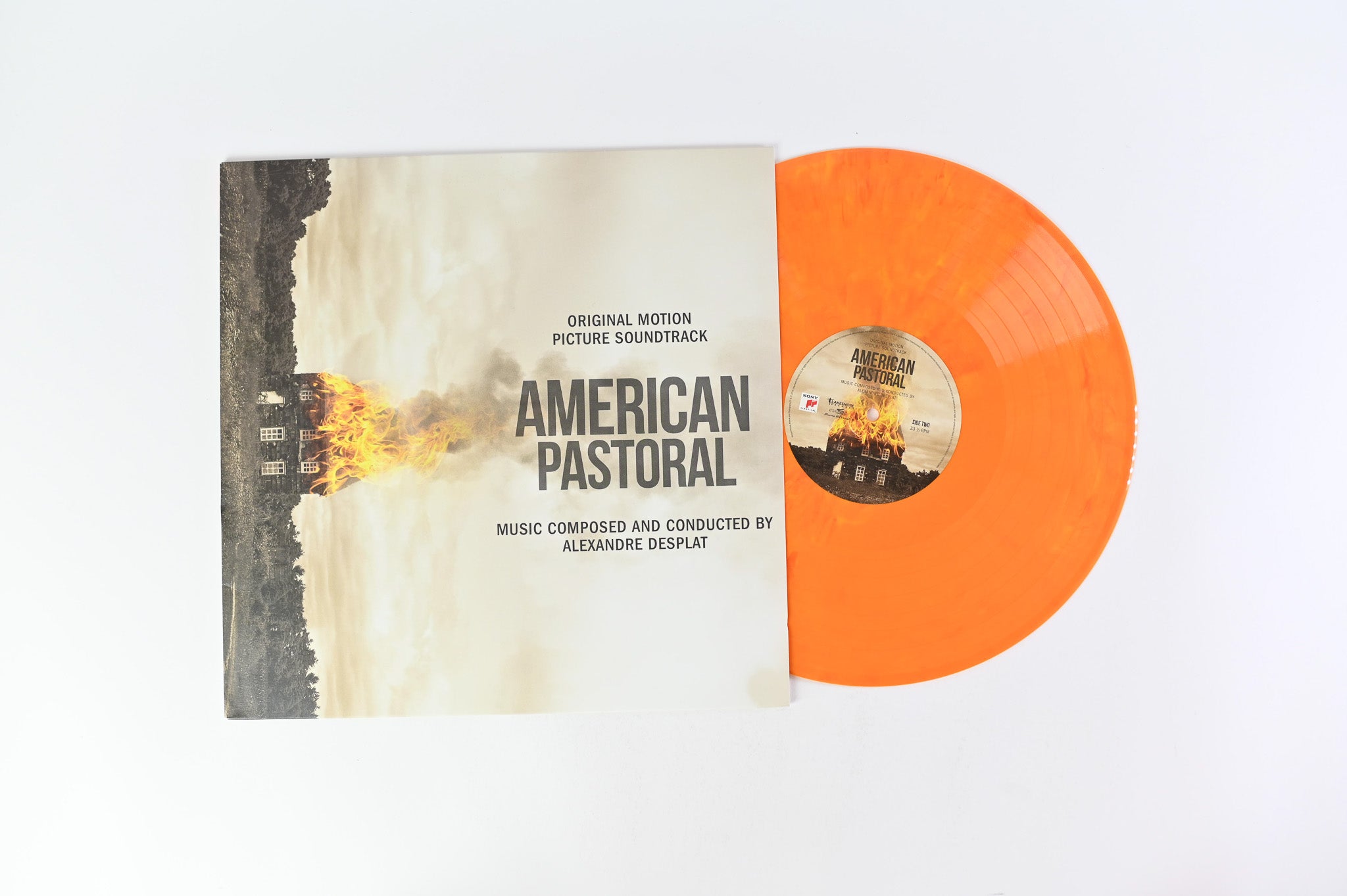 Alexandre Desplat - American Pastoral Original Motion Picture Soundtrack on Music On Vinyl - Orange Vinyl