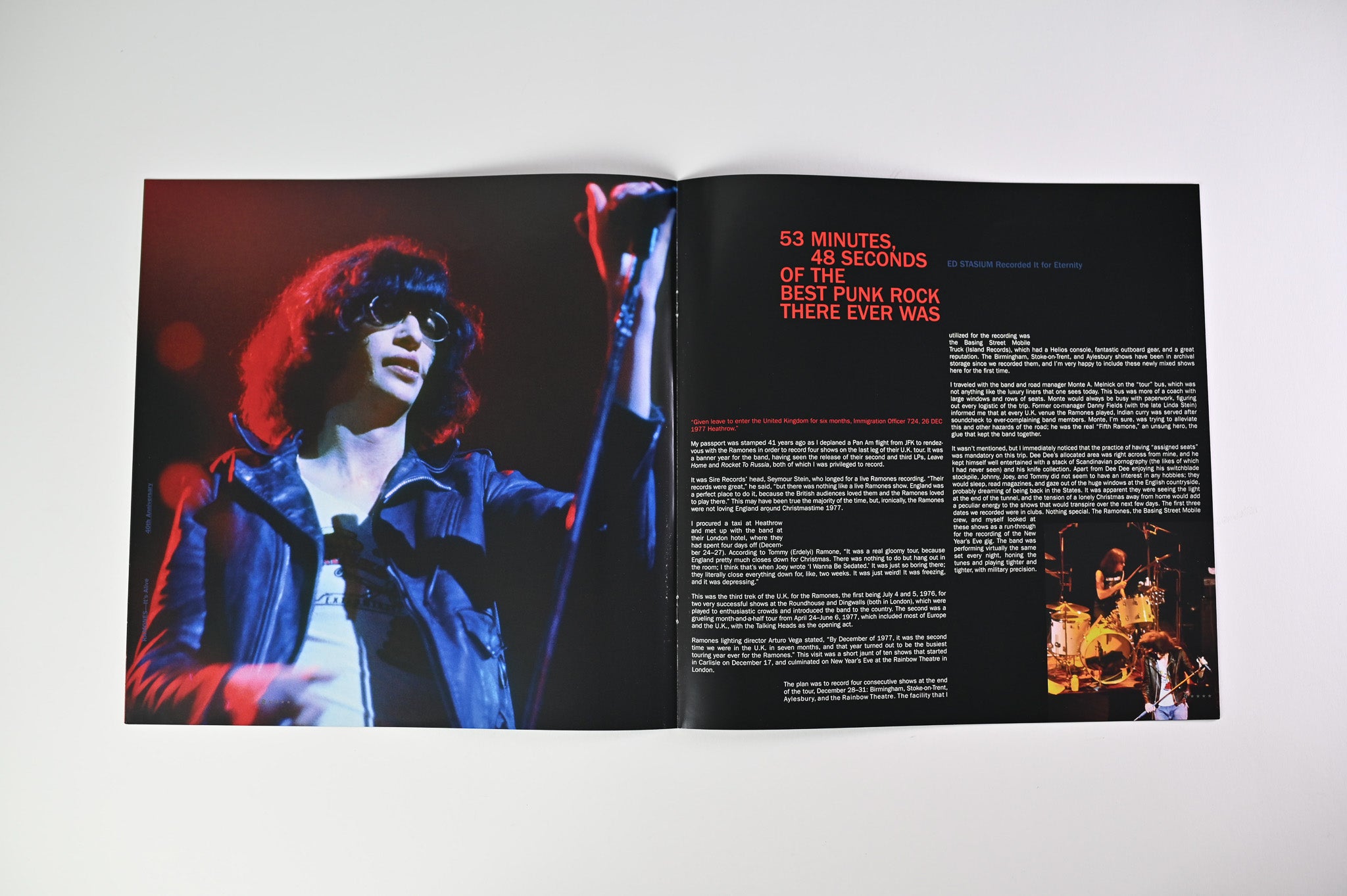 Ramones - It's Alive on Sire Rhino Ltd Numbered 40th Anniversary Box Set Reissue