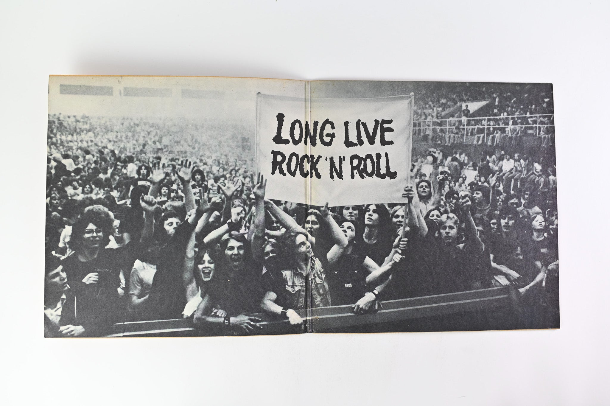 Rainbow - Long Live Rock 'N' Roll on Polydor