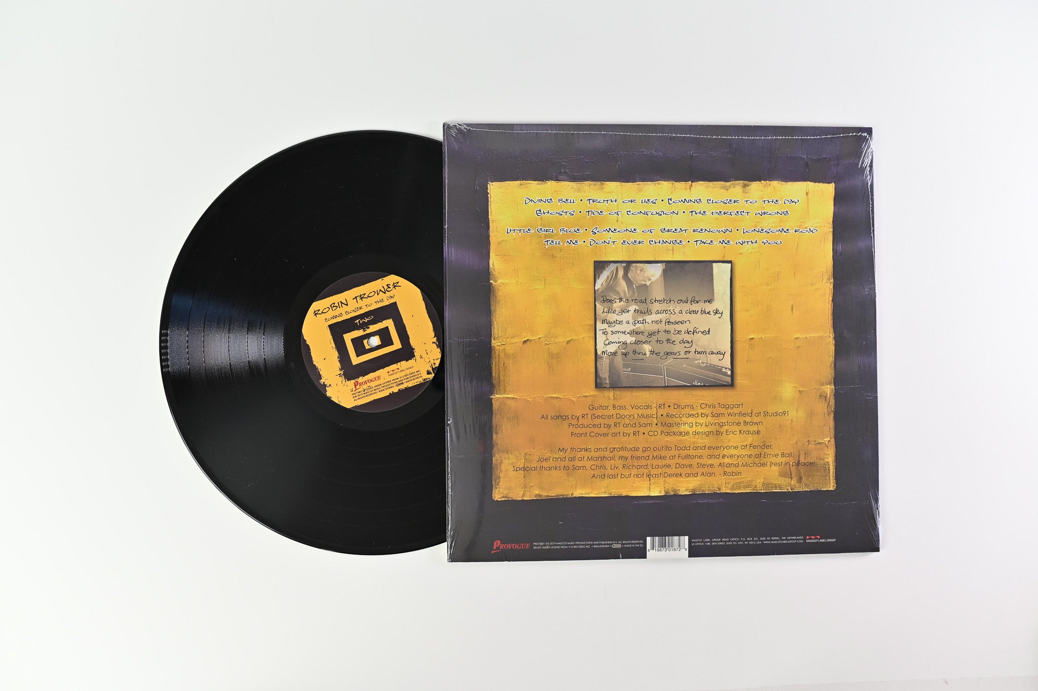 Robin Trower - Coming Closer To The Day on Provogue / Mascot Label Group