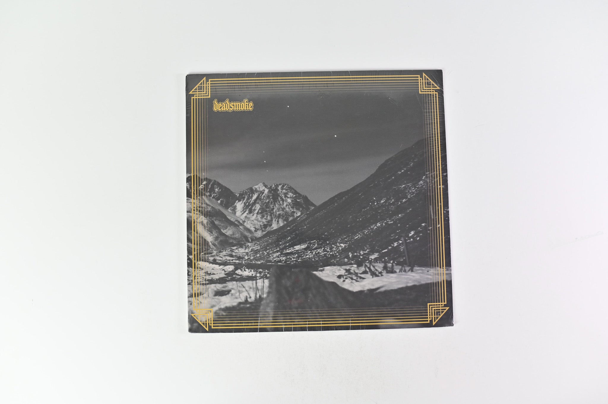 Deadsmoke - Deadsmoke on Heavy Psych Sounds Sealed