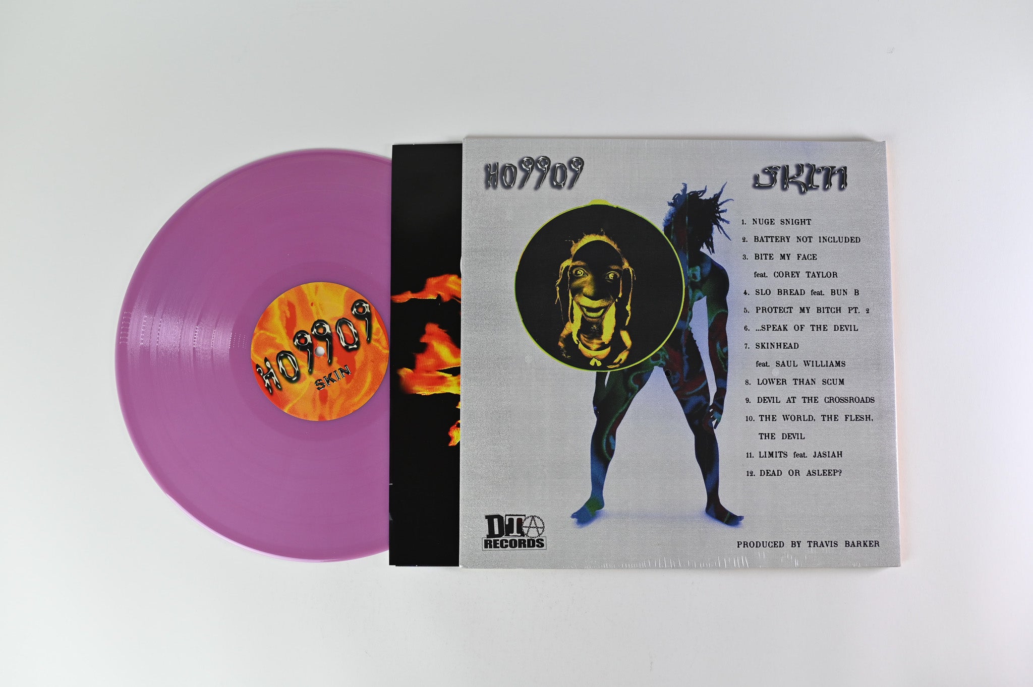 HO99O9 - Skin on DTA Ltd Violet Vinyl
