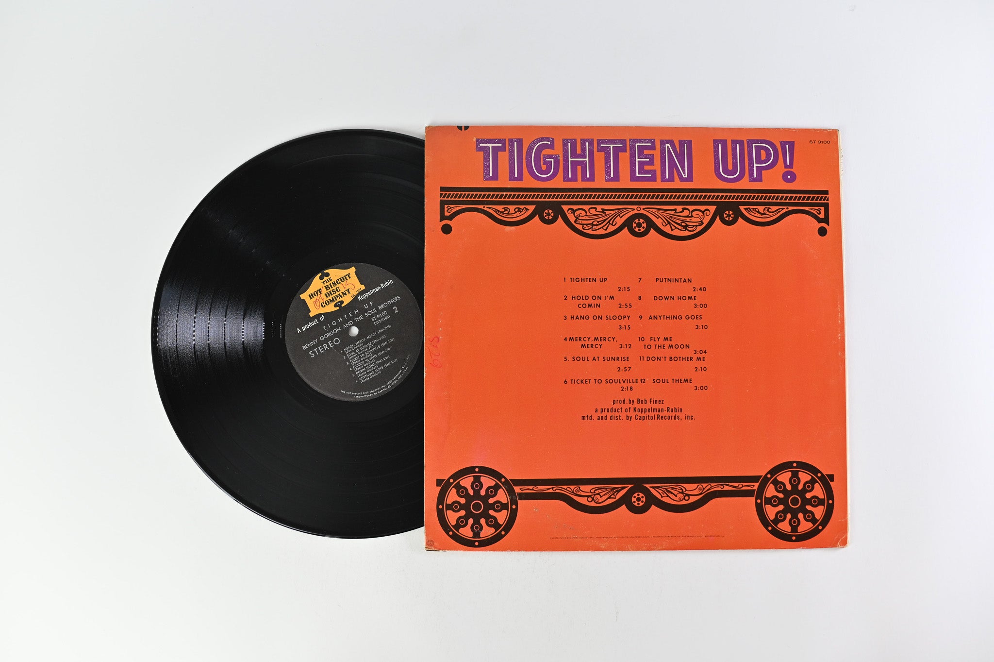Benny Gordon & The Soul Brothers - Tighten Up on The Hot Biscuit Disc Company