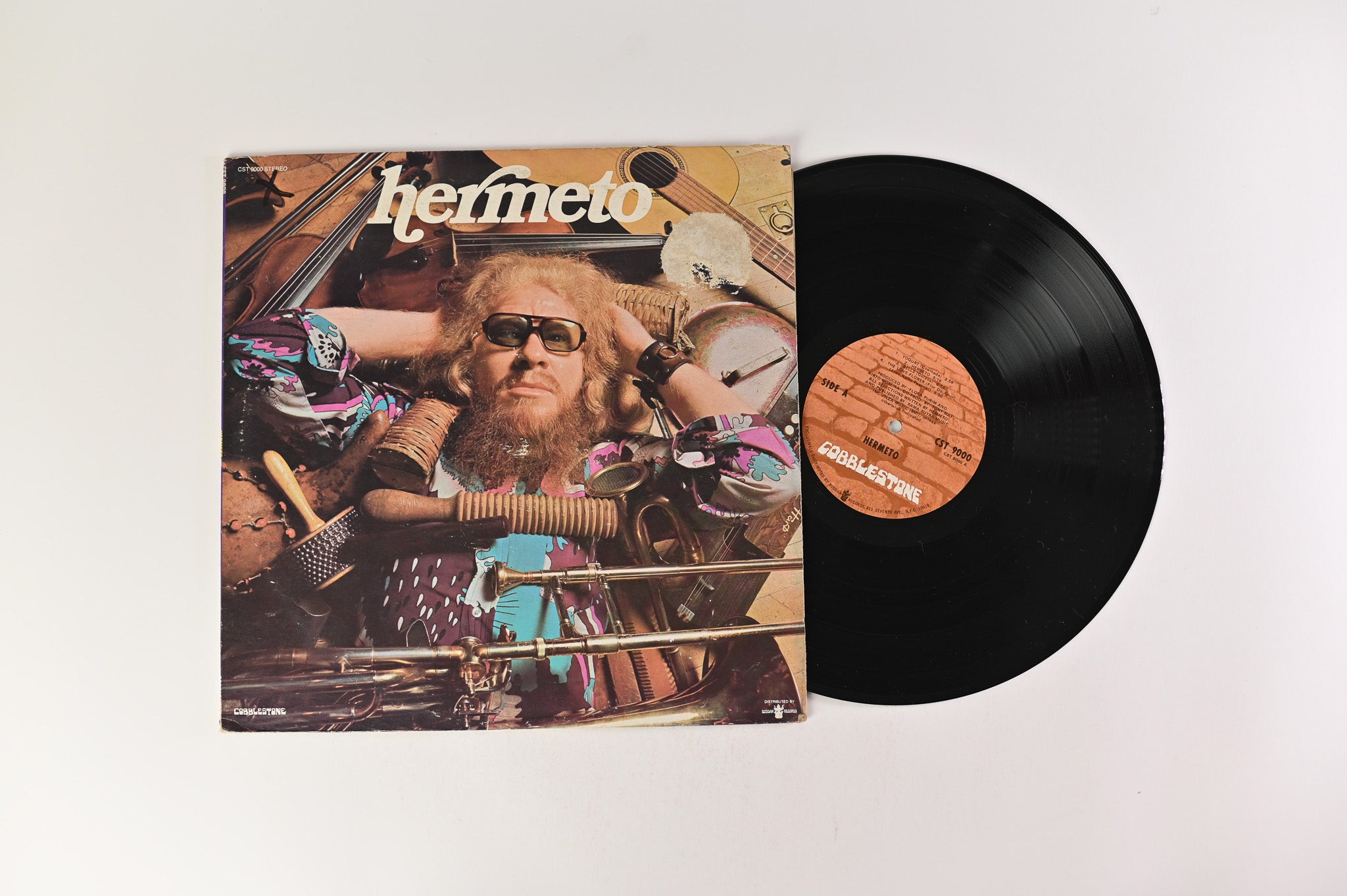 Hermeto Pascoal - Hermeto on Cobblestone