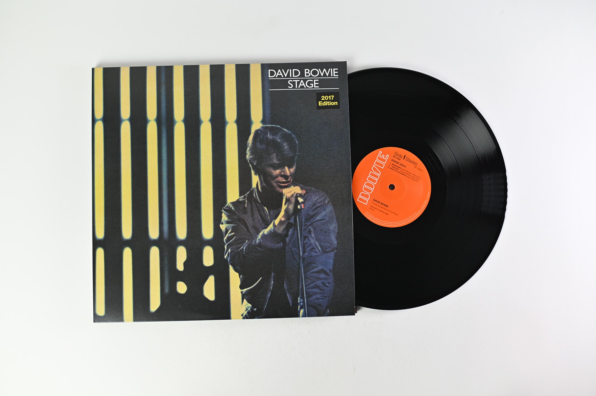 洋楽 David Bowie/A Career In A New Town 61Rvk5UeNDL._UF1000,1000_QL80_.jpg