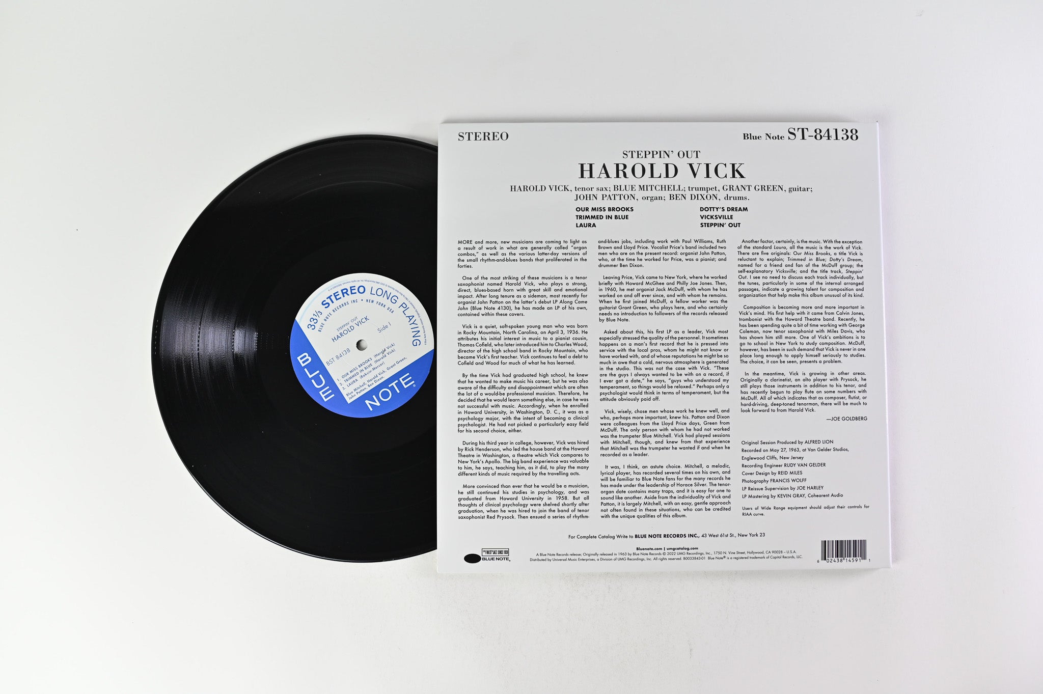 Harold Vick - Steppin' Out! on Blue Note Tone Poet Series