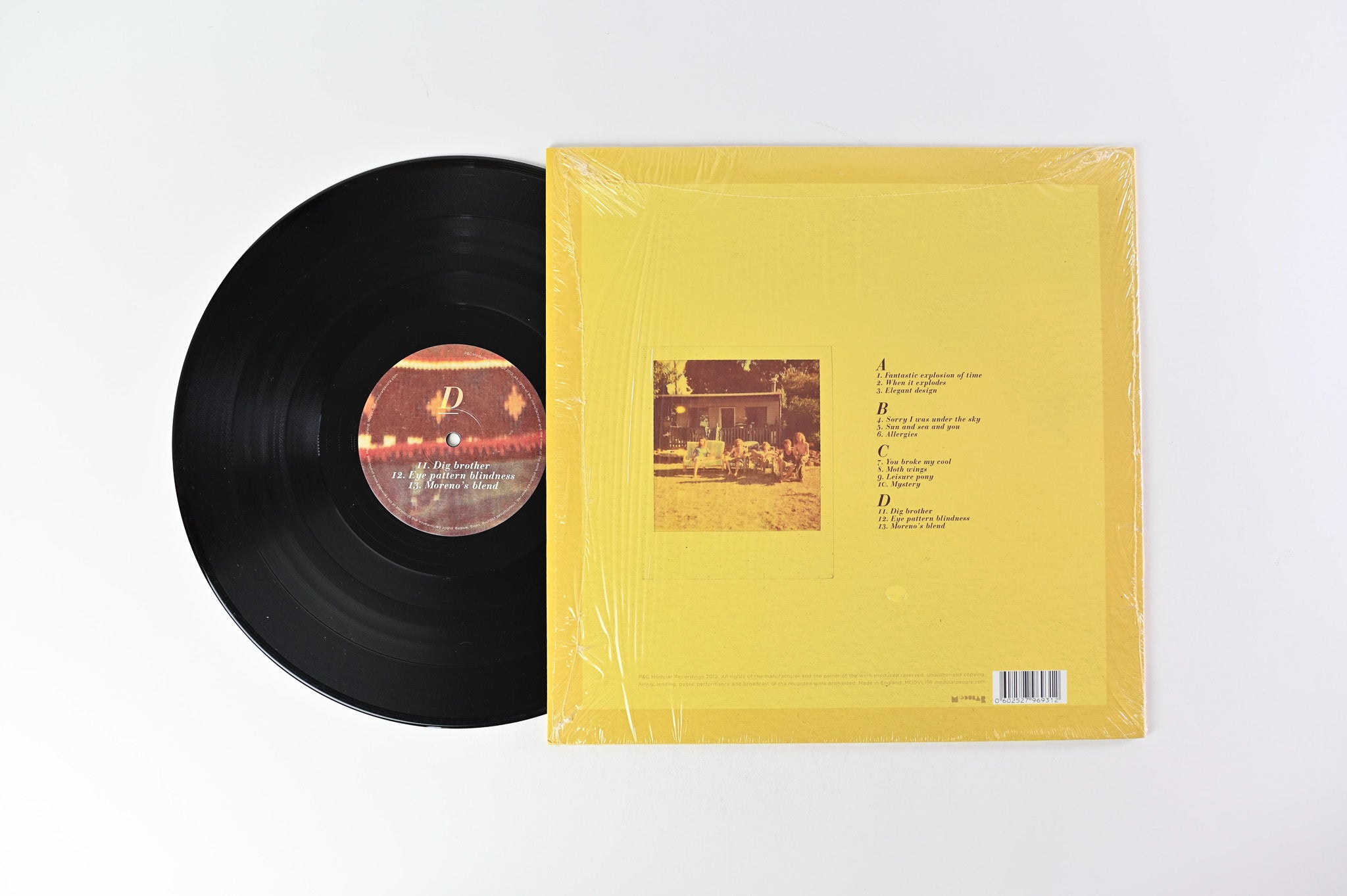 Pond - Beard, Wives, Denim on Modular Recordings