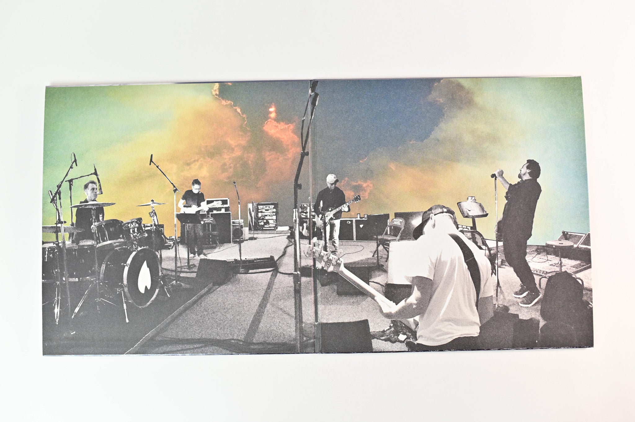 Pearl Jam - Gigaton on Monkeywrench Records / Republic