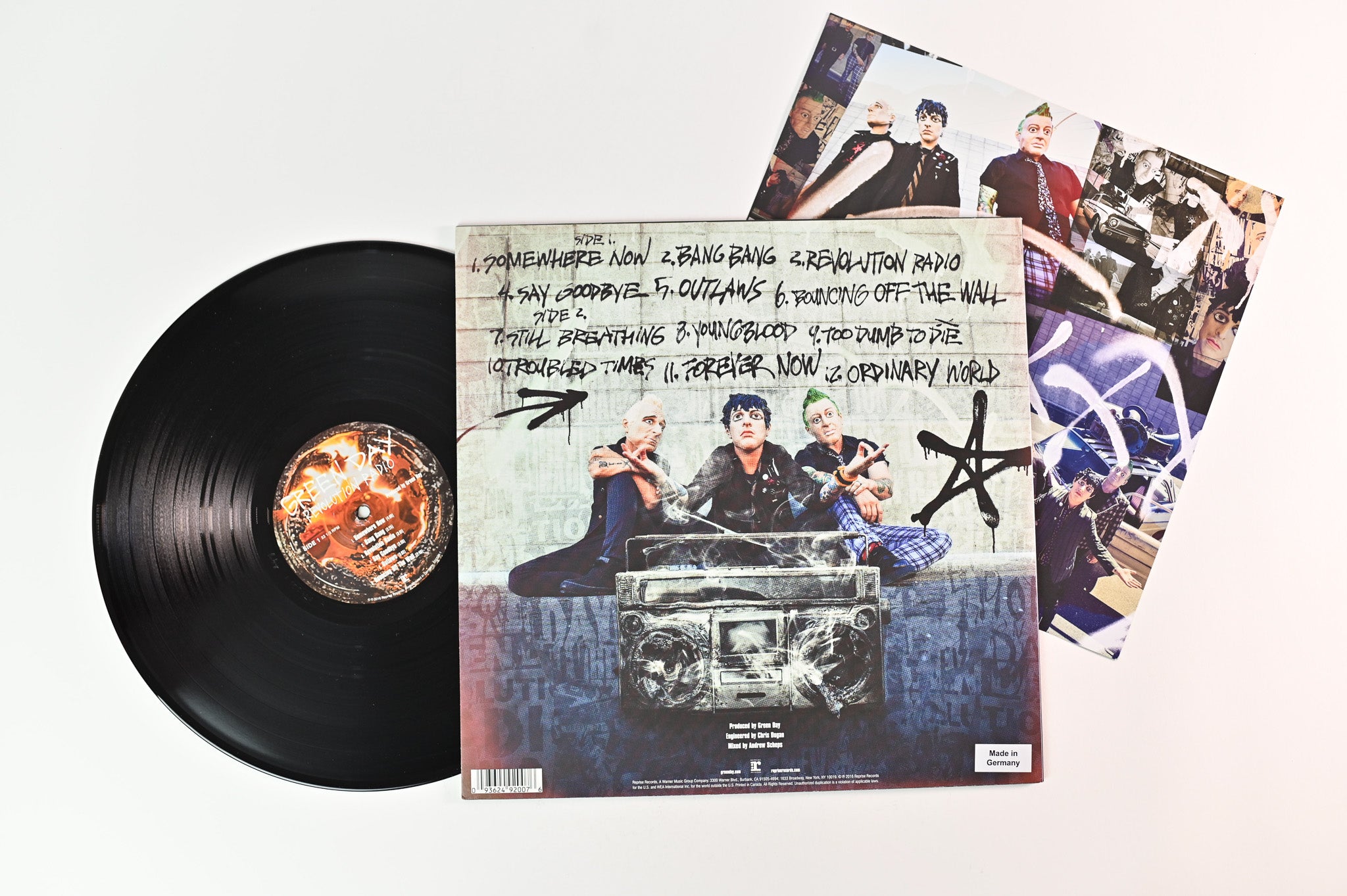 Green Day - Revolution Radio on Reprise