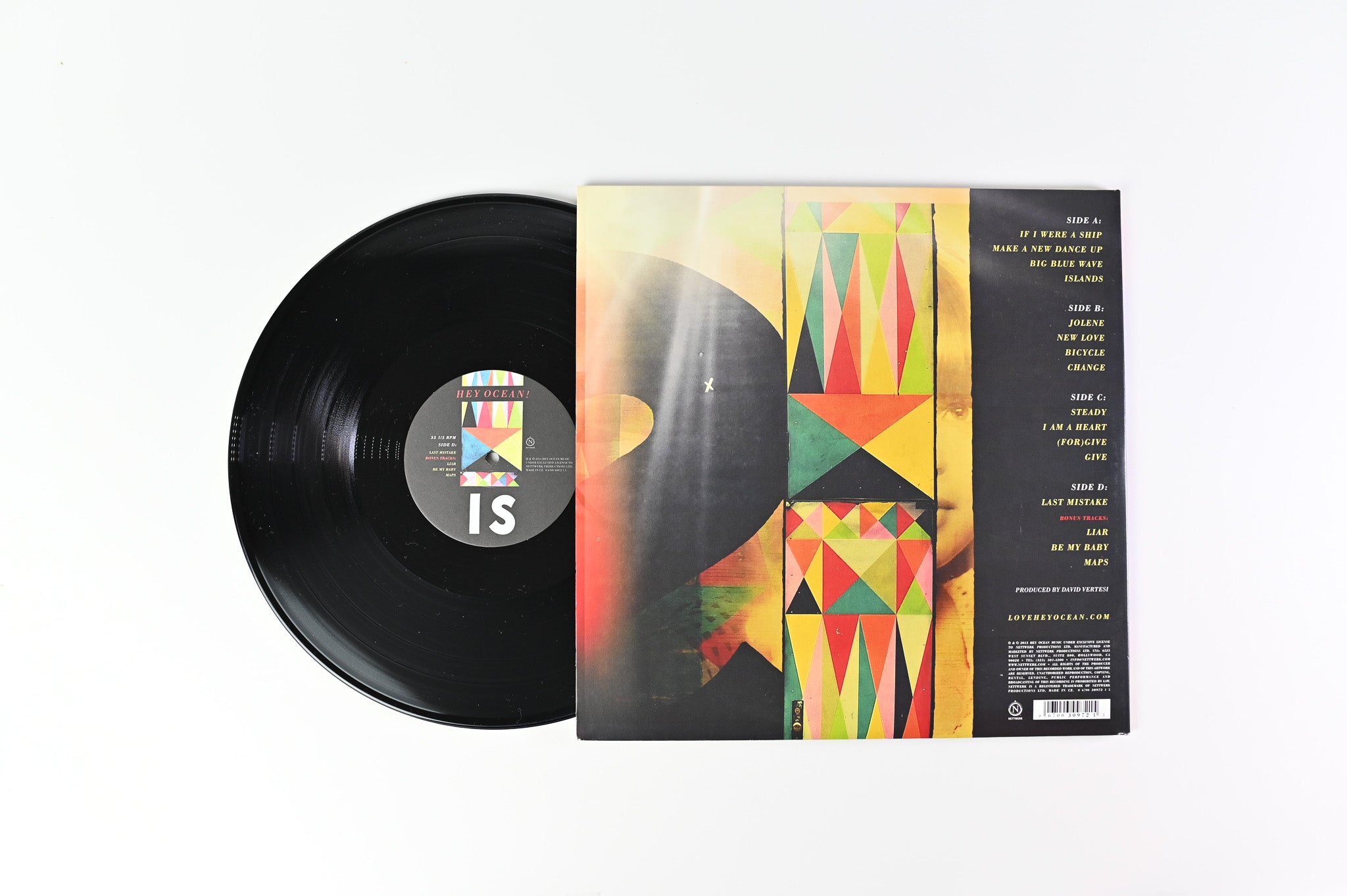 Hey Ocean! - Is on Nettwerk