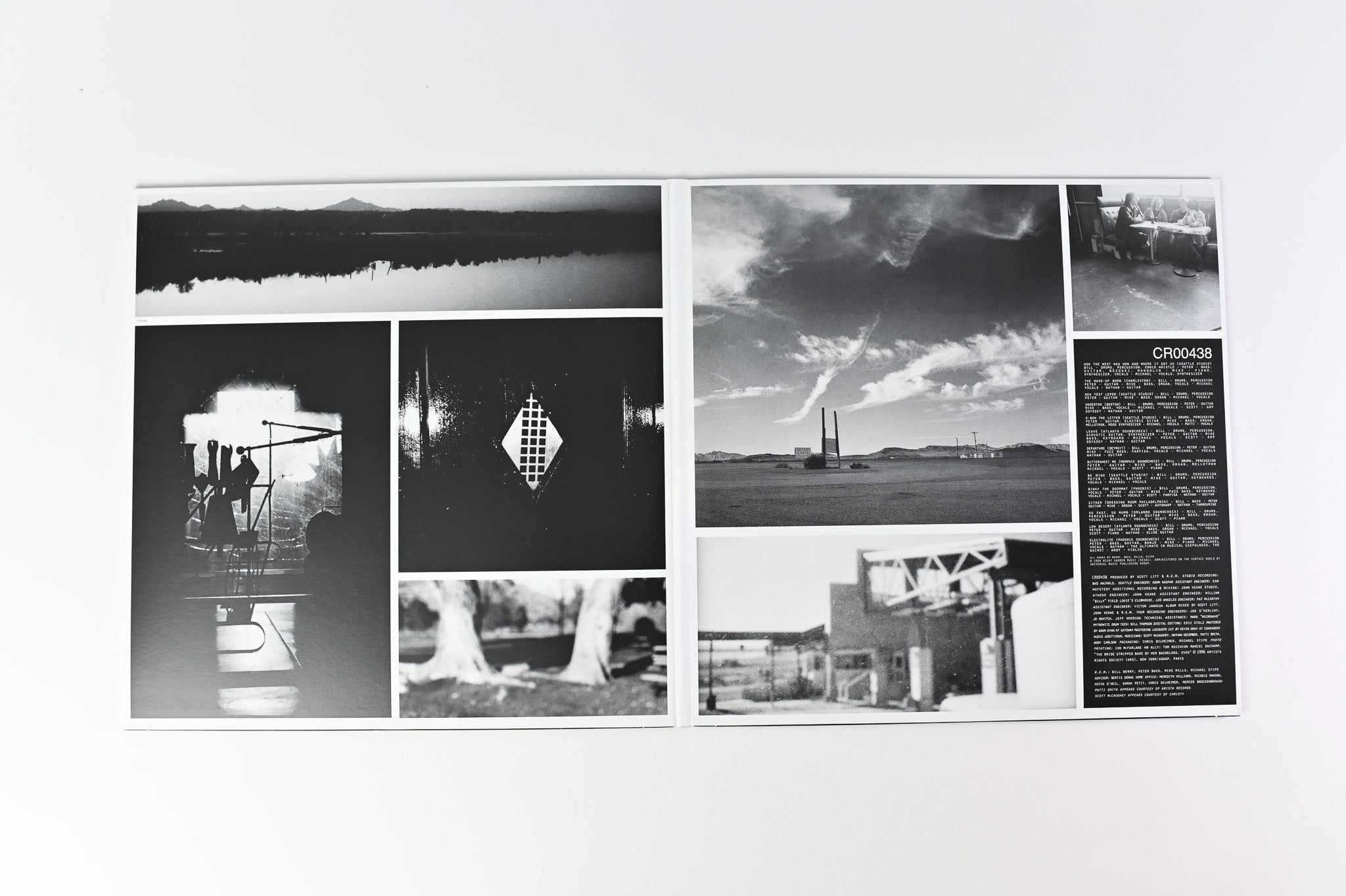 R.E.M. - New Adventures In Hi-Fi on Craft Recordings