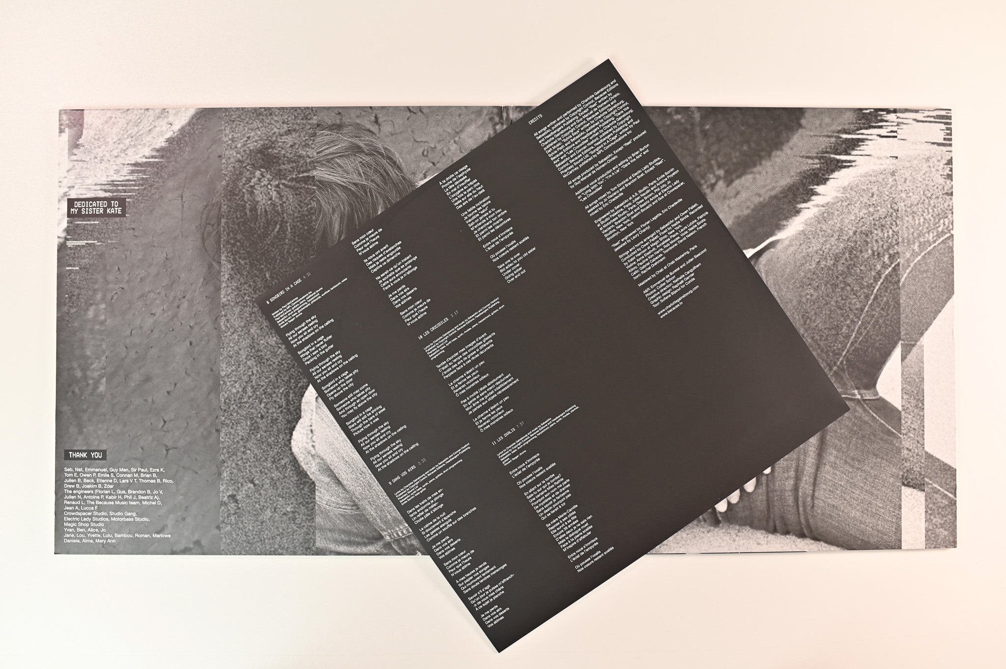 Charlotte Gainsbourg - Rest on Because Music