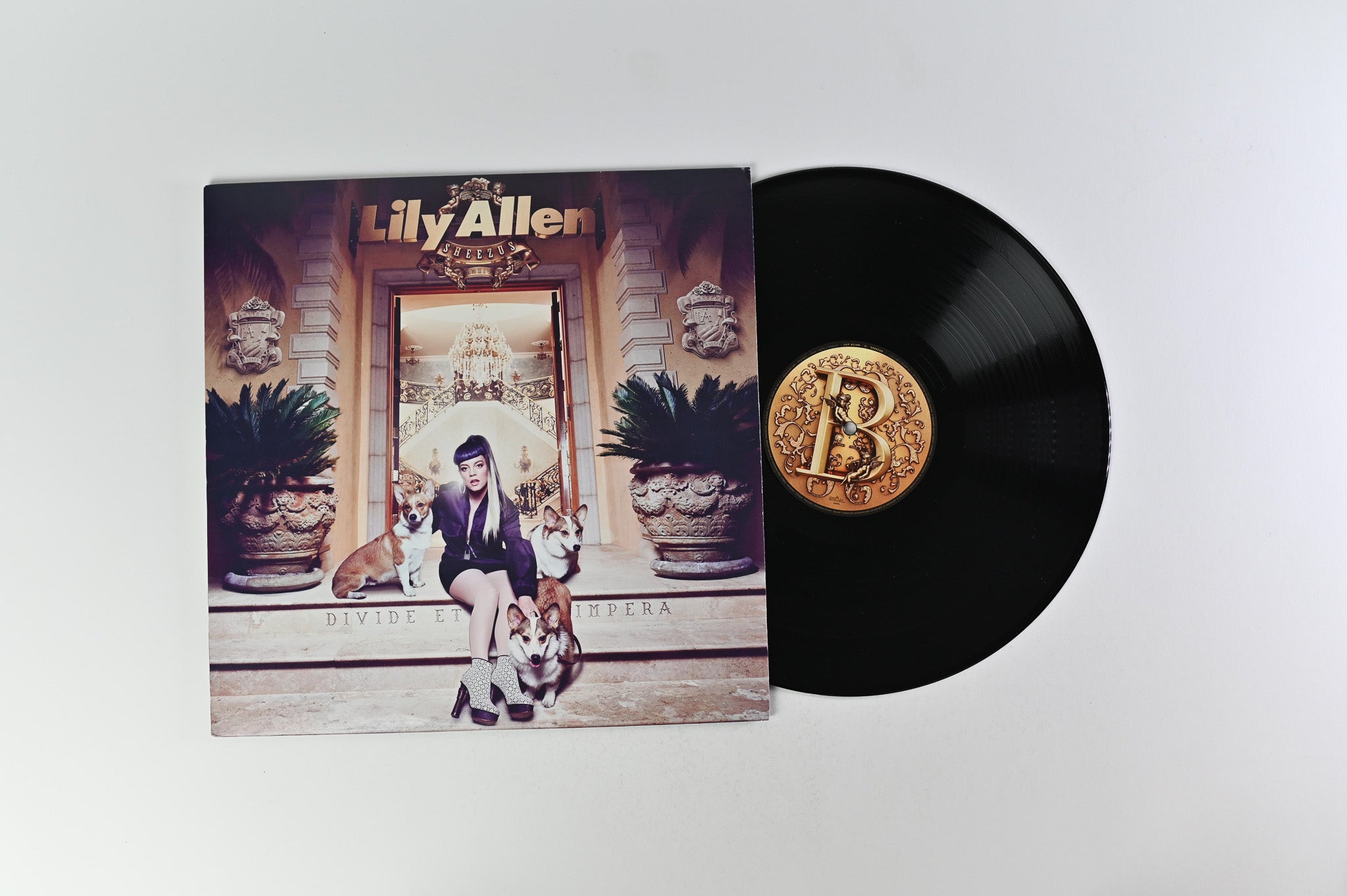 Lily Allen - Sheezus on Warner Music Group
