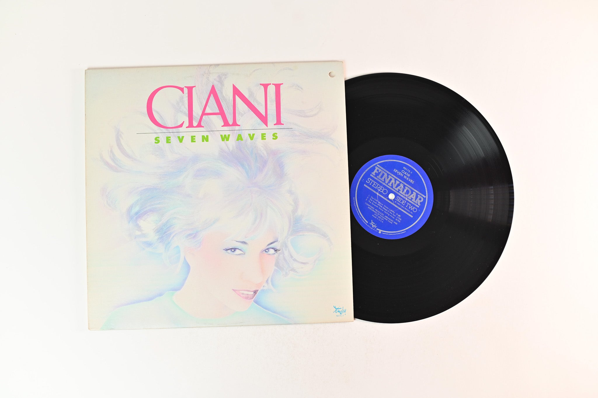 Suzanne Ciani - Seven Waves on Finnadar