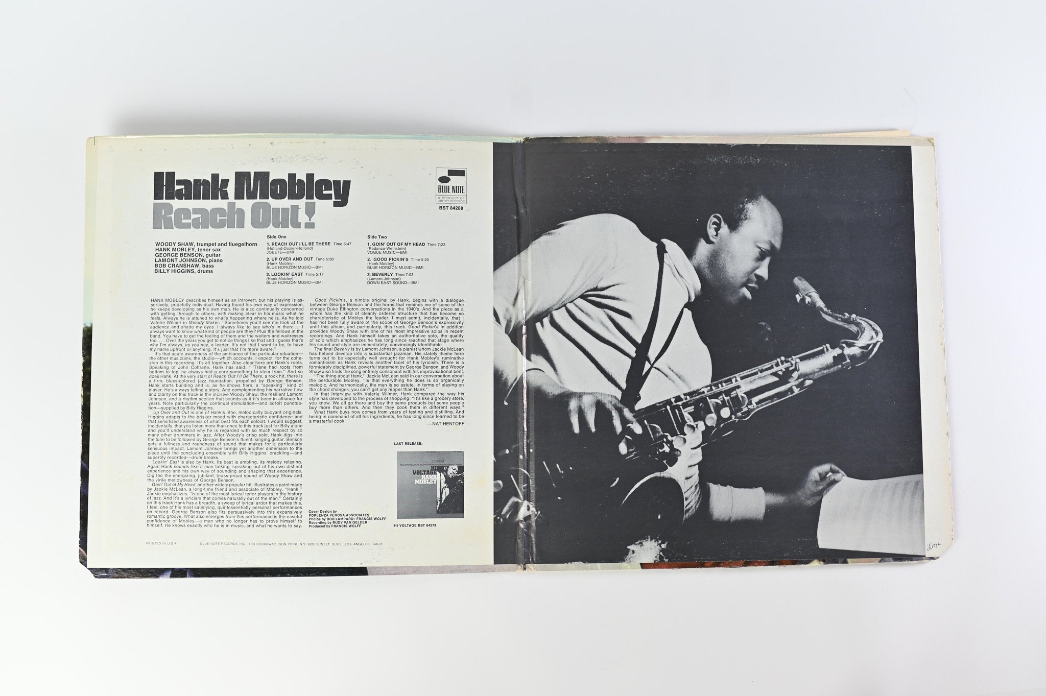 Hank Mobley - Reach Out! on Blue Note