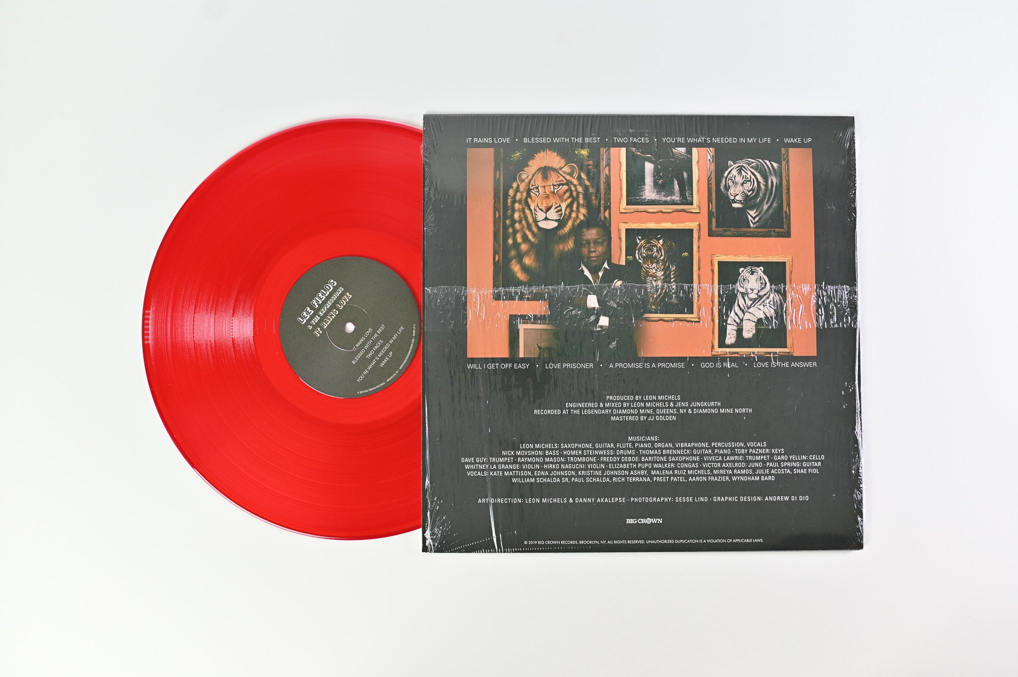 Lee Fields - It Rains Love on Big Crown Records - Red Vinyl