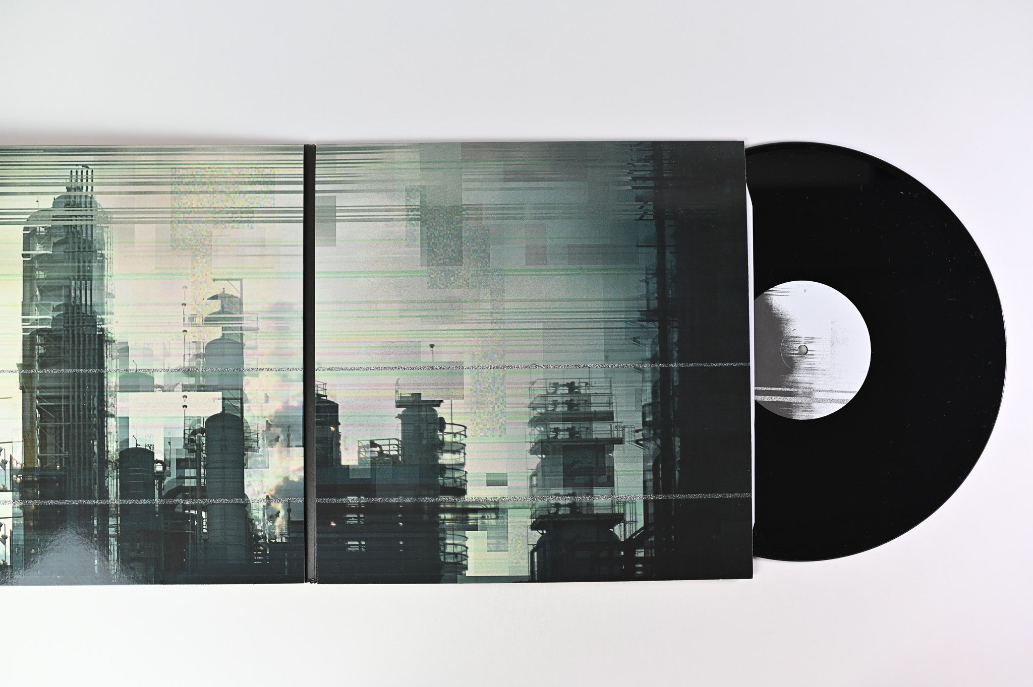 Nine Inch Nails - Year Zero Remixed on Interscope Records