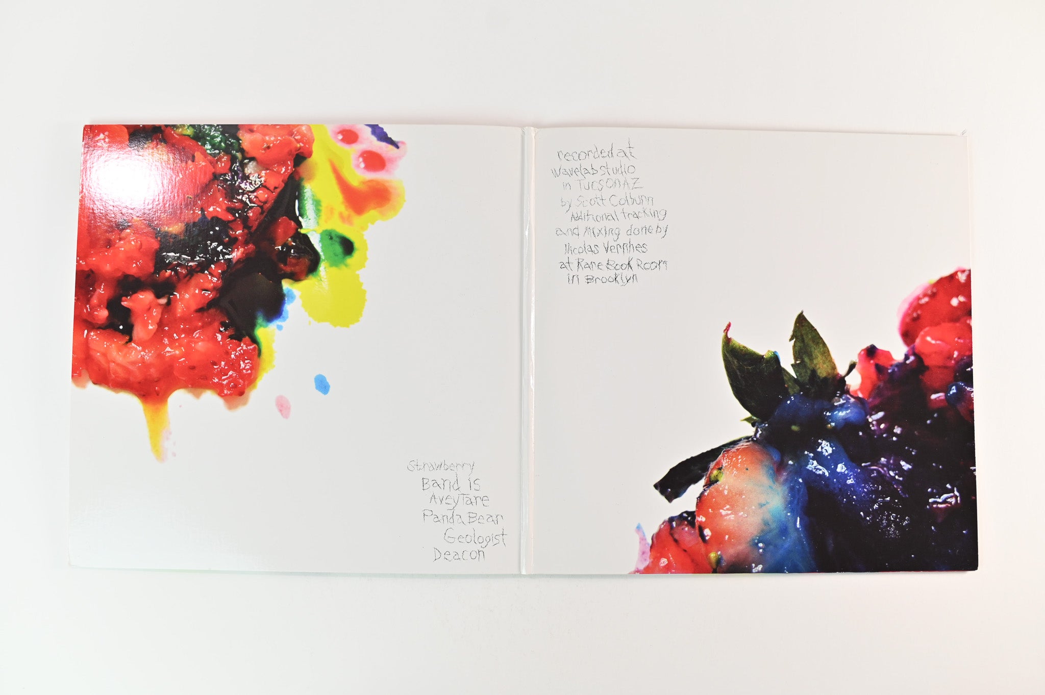 Animal Collective - Strawberry Jam on Domino