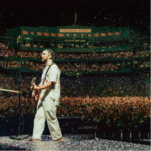 Noah Kahan - Live From Fenway Park [Indie-Exclusive Poppy Red & Midnight Blue Vinyl]