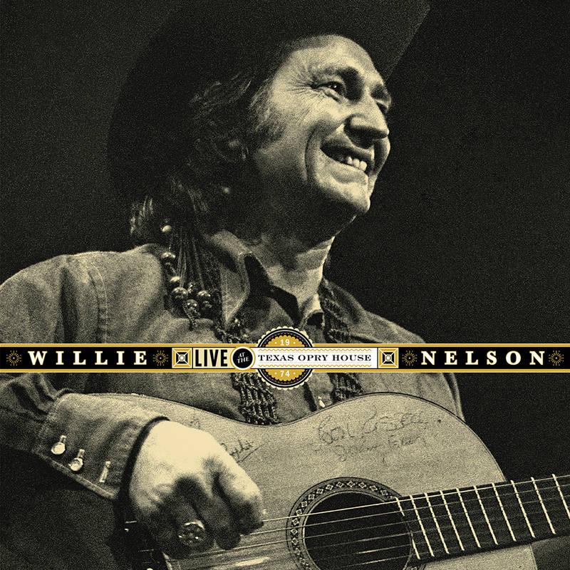 [DAMAGED] Willie Nelson - Live At The Texas Opry House 1974