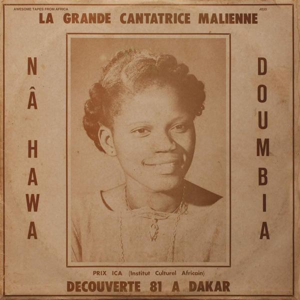 Na Hawa Doumbia - La Grande Cantatrice Malienne - Decouverte 81 A Dakar