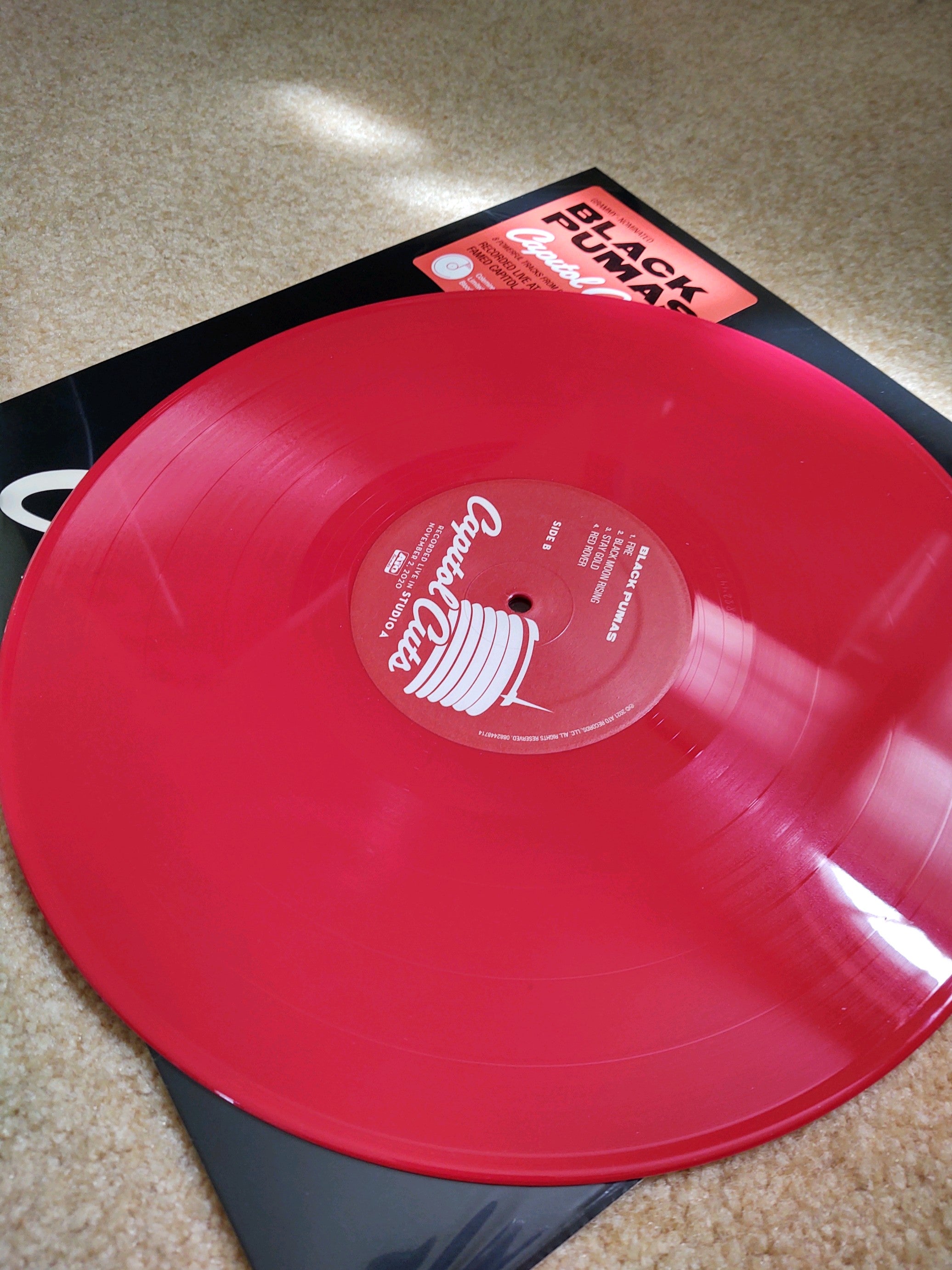 [DAMAGED] Black Pumas - Capitol Cuts: Live from Studio A [Opaque Red Vinyl]