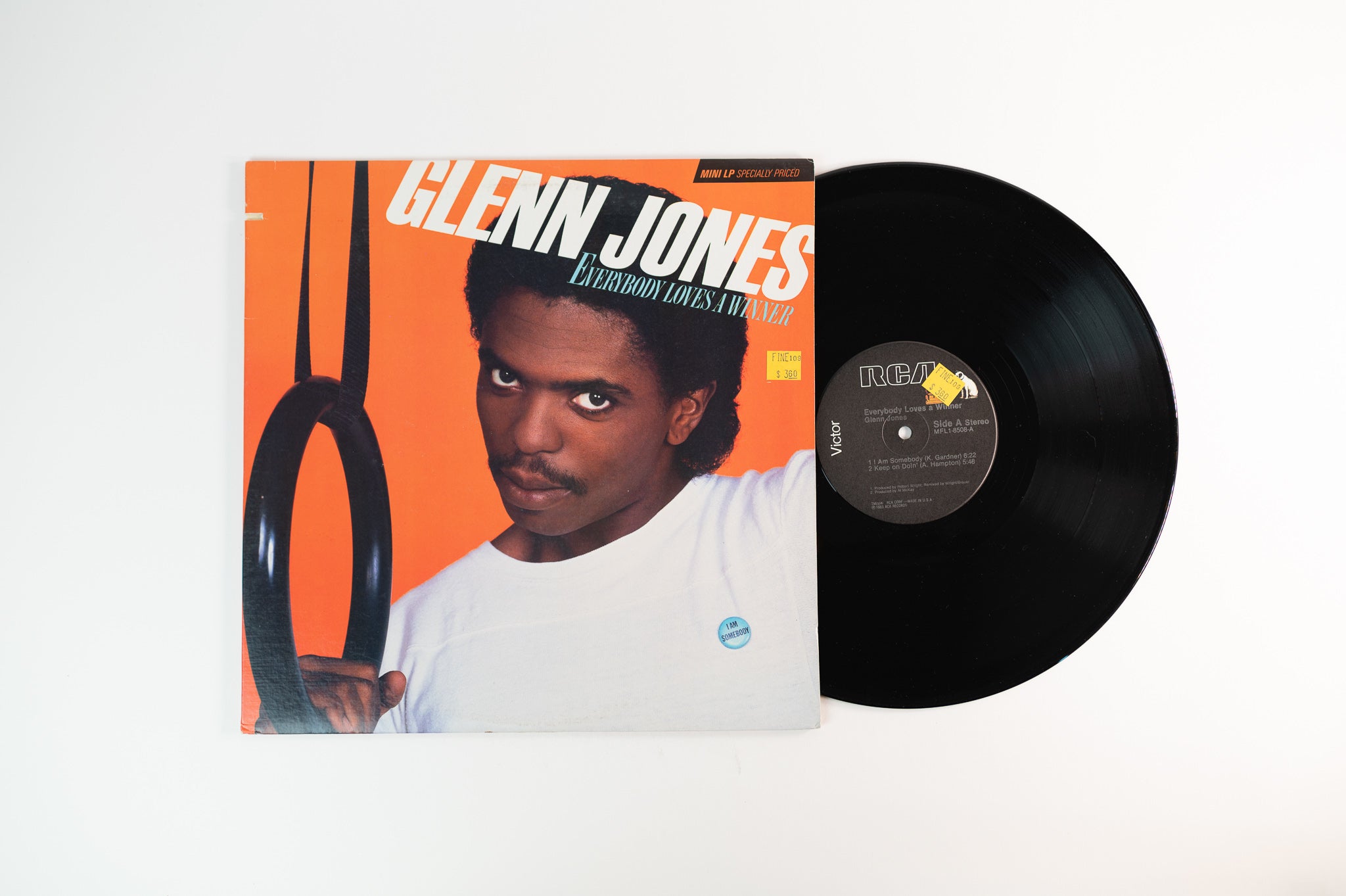Glenn Jones - Everybody Loves A Winner on RCA