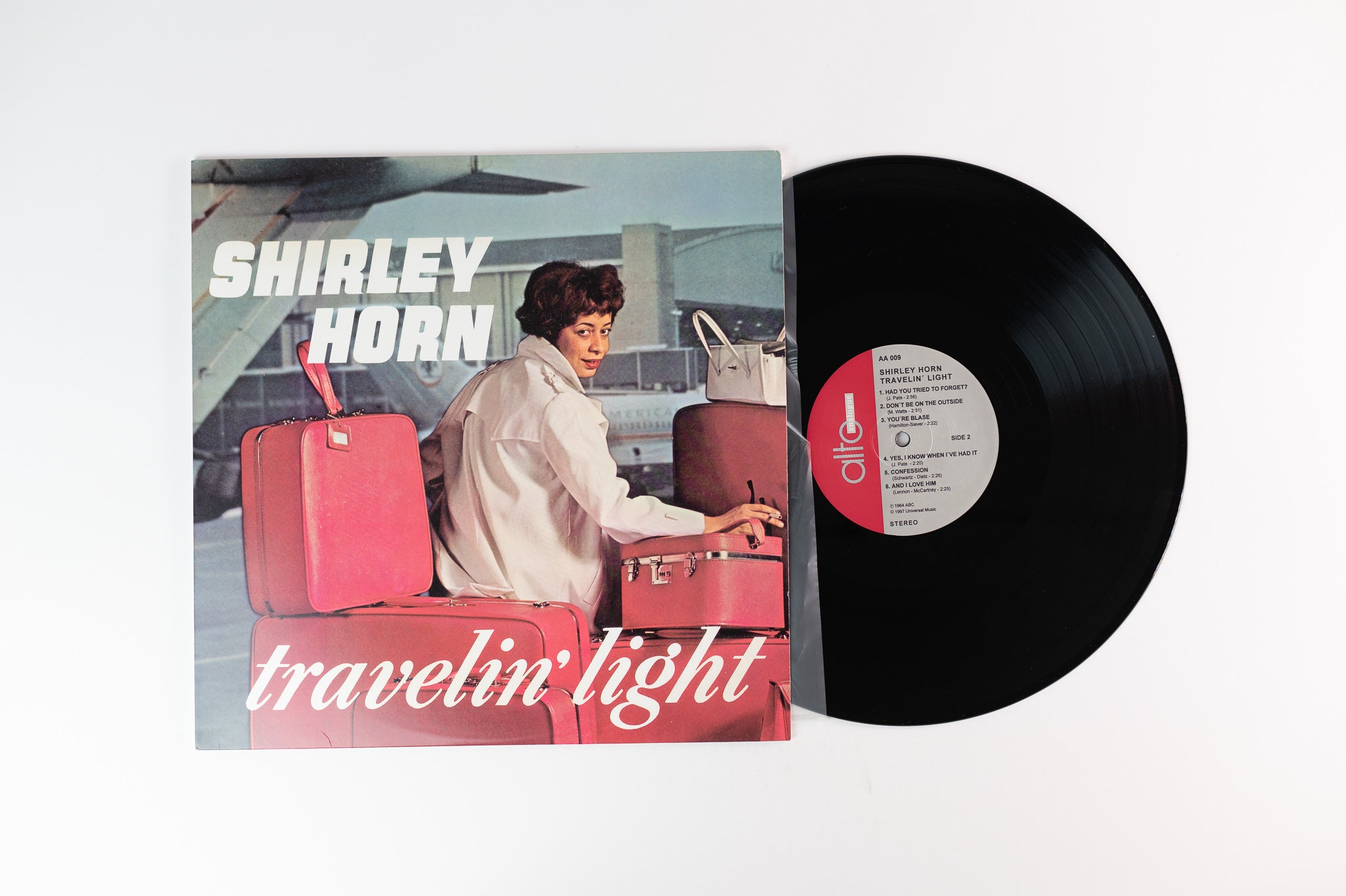Shirley Horn - Travelin' Light on Alto Analogue Reissue