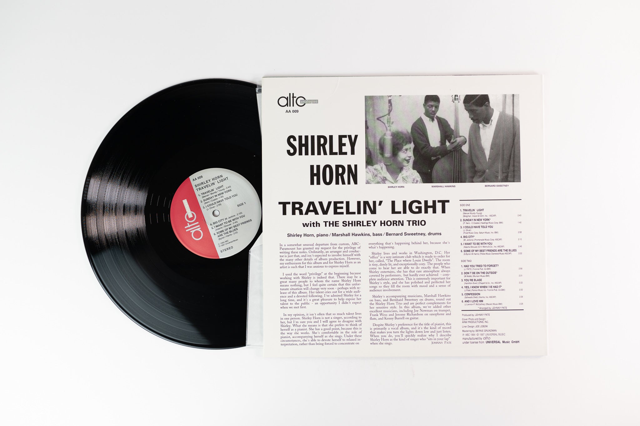 Shirley Horn - Travelin' Light on Alto Analogue Reissue