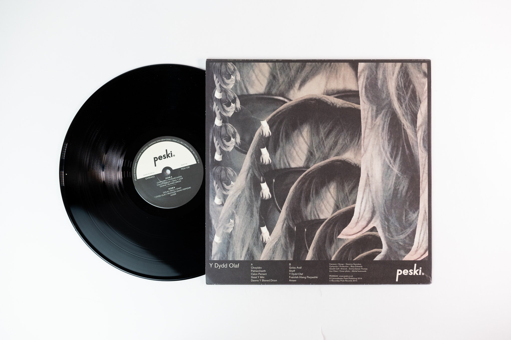 Gwenno - Y Dydd Olaf on Peski