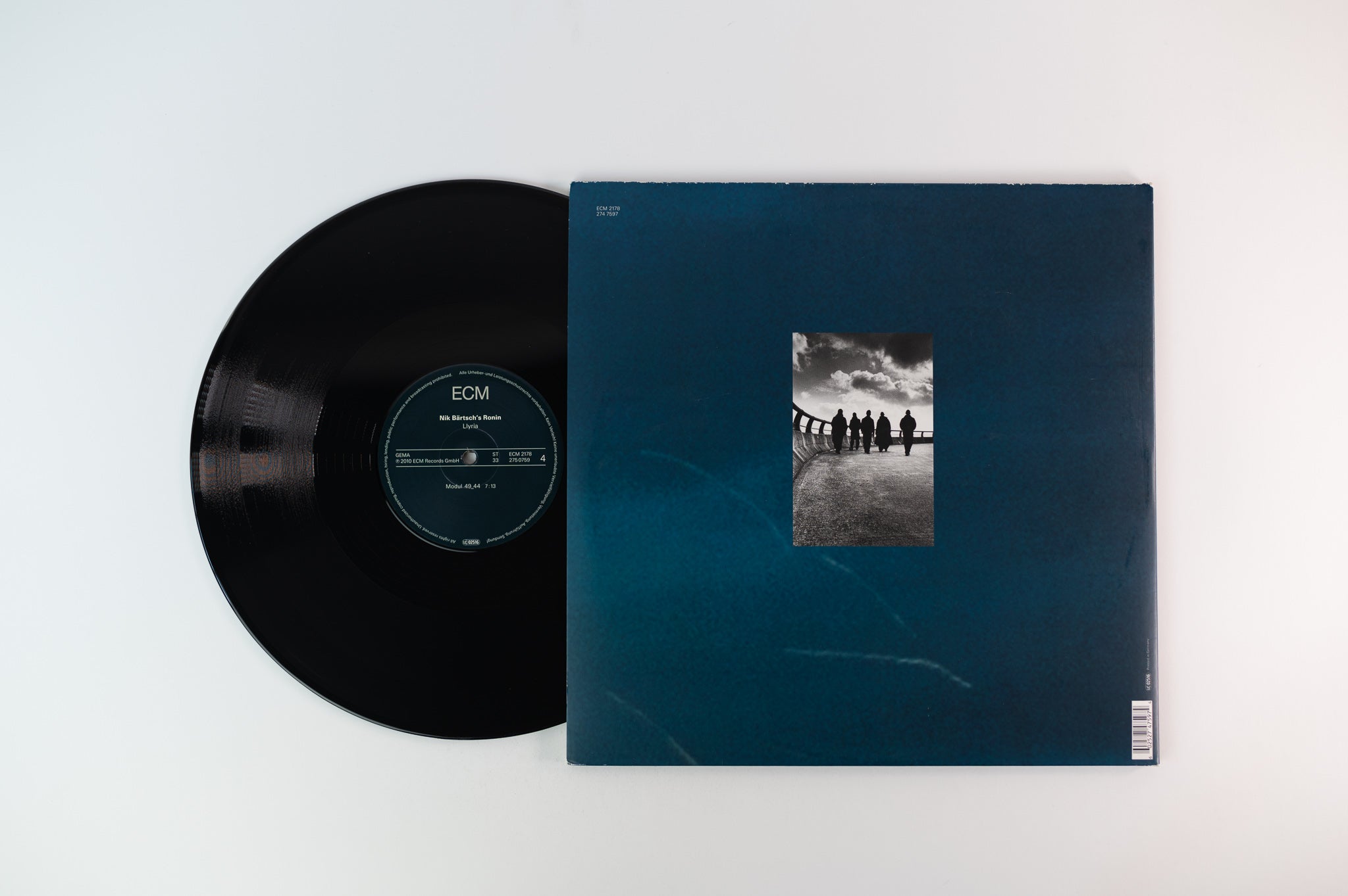 Nik Bärtsch's Ronin - Llyrìa on ECM