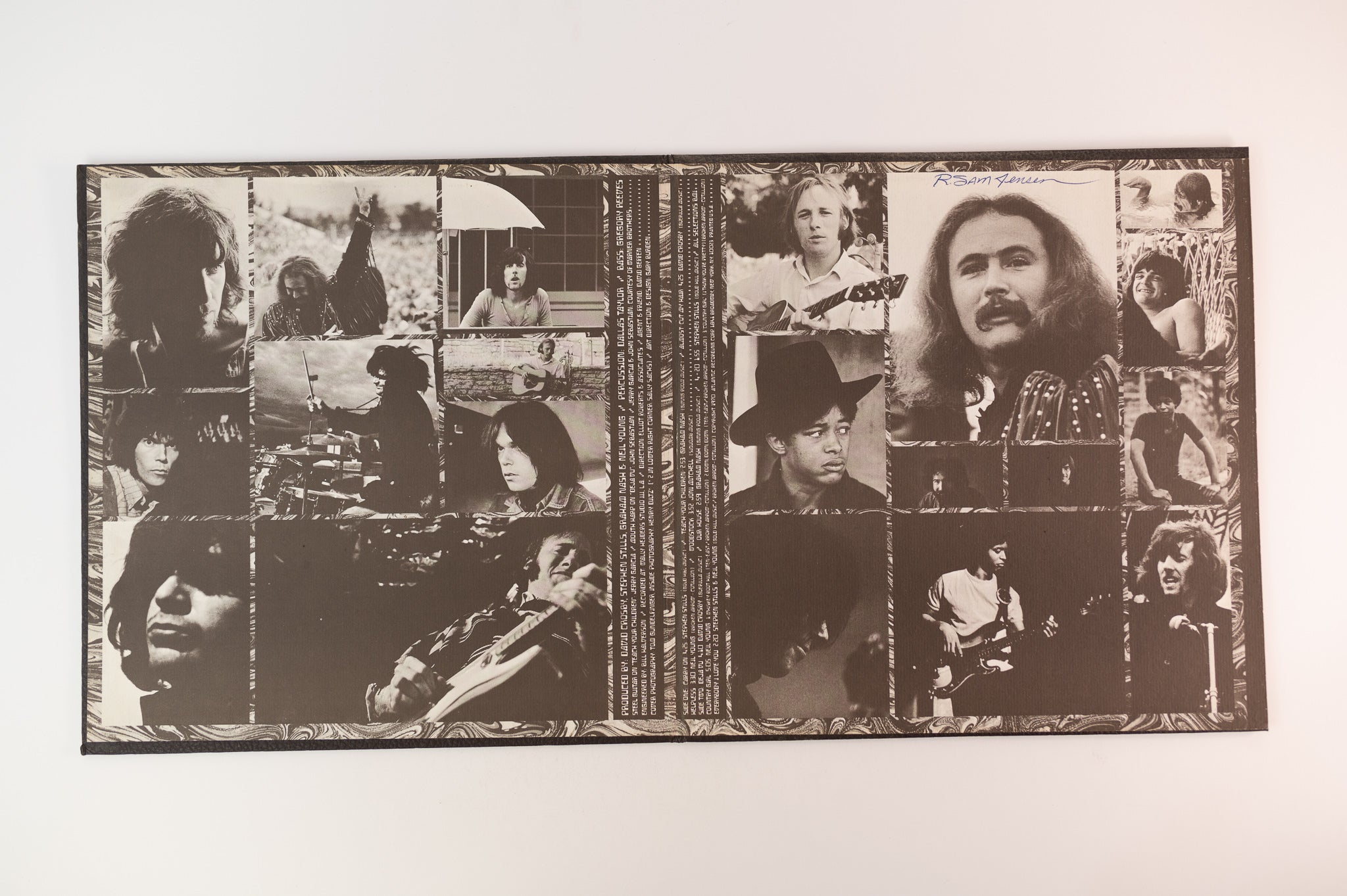 Crosby, Stills, Nash & Young - Déjà Vu on Atlantic