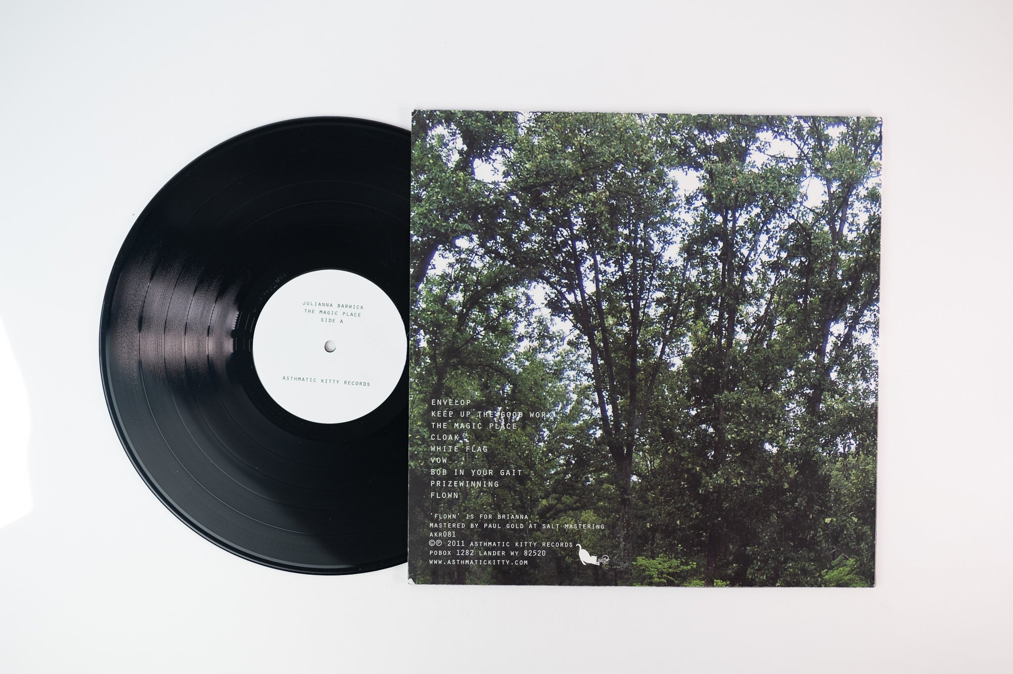 Julianna Barwick - The Magic Place on Asthmatic Kitty