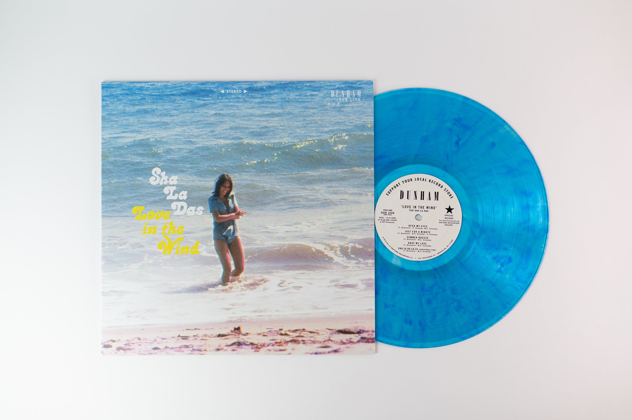 The Sha La Das - Love in the Wind on Dunham Blue Vinyl
