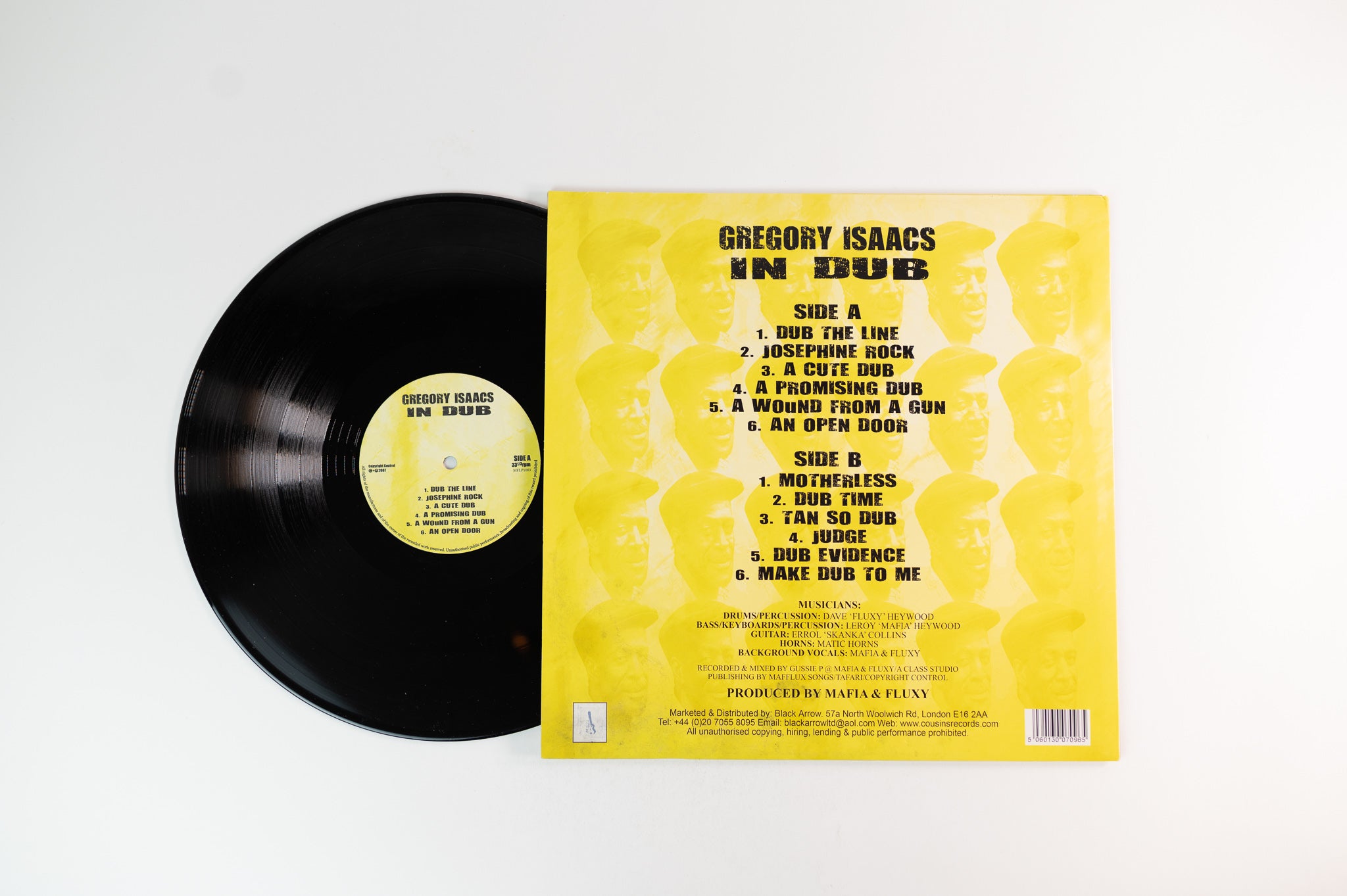 Gregory Isaacs - In Dub on Mafia and Fluxy