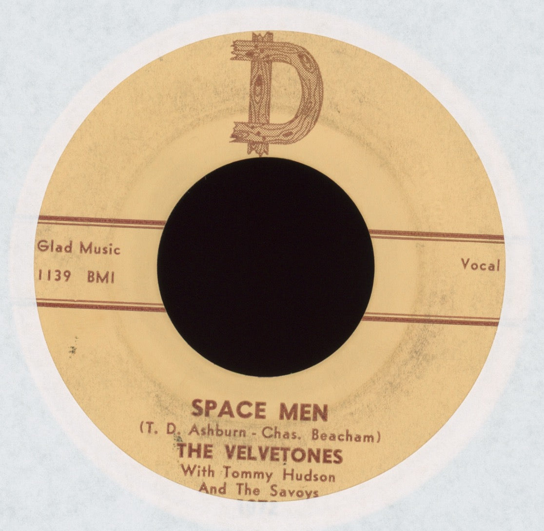 The Velvetones - Space Men